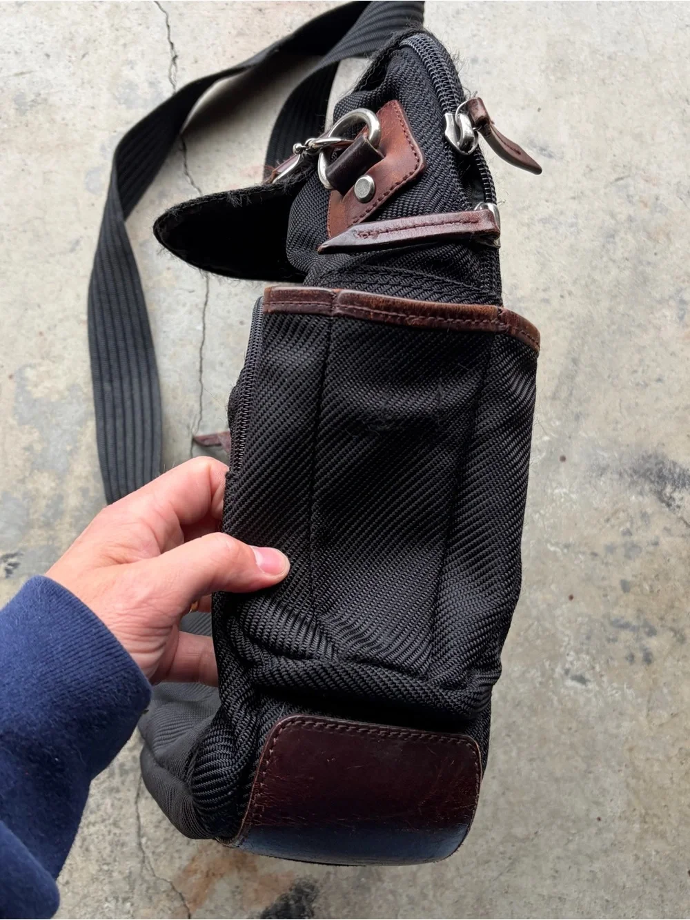 Filson Passage Computer Bag Nylon Leather Trim